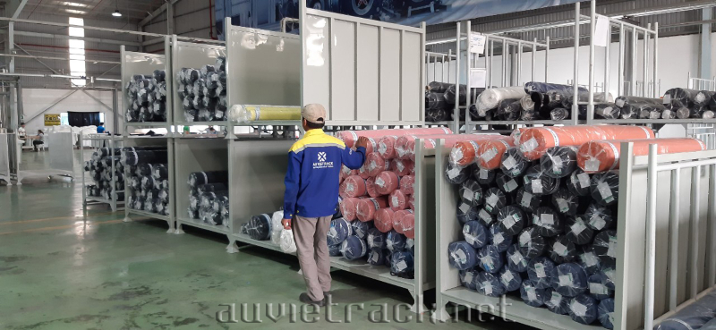 pallet xếp chồng